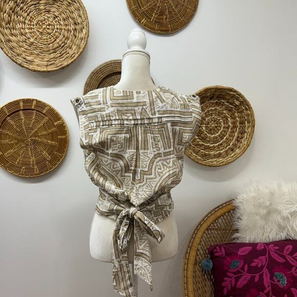 Anthropologie Neutral Beige White Textured V-Neck Wrap Sleeveless Tank Top XS - Picture 4 of 5